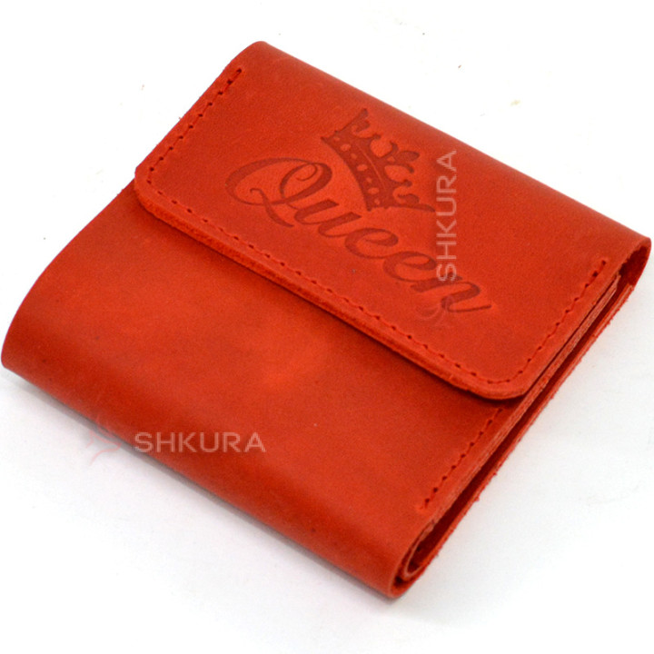 Жіночий гаманець Tri-Fold "Queen", червоний, тиснення