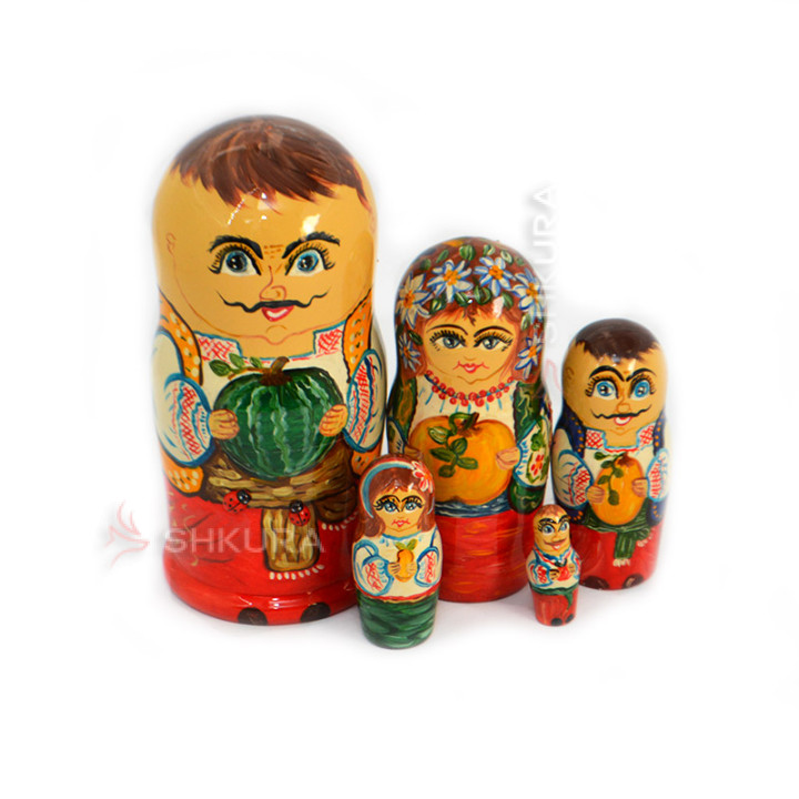 Матрьошки "Українська сім'я" 02, 5 шт. 18 см