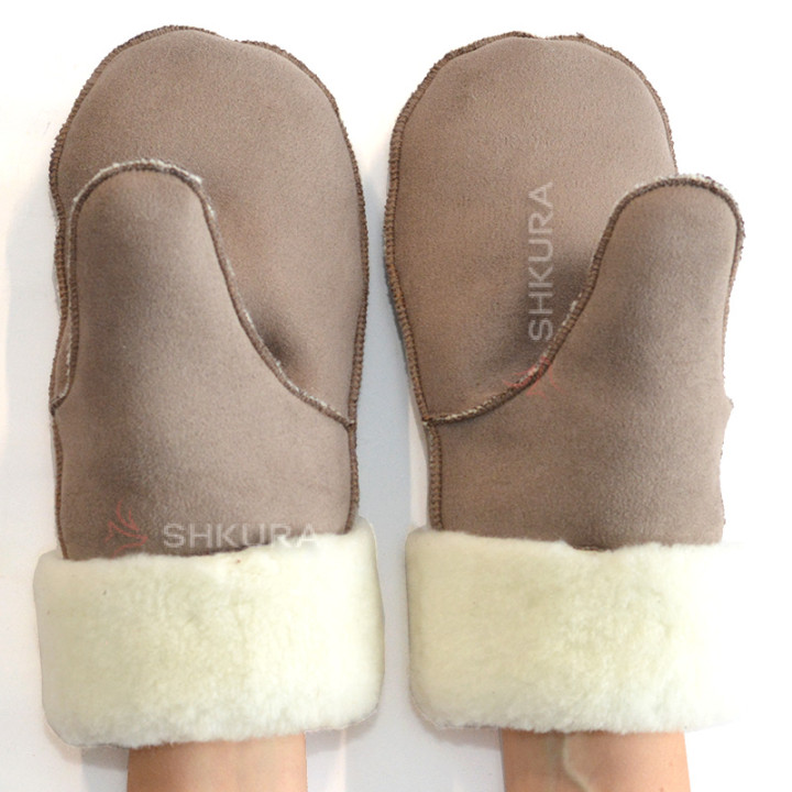 Женские варежки CASUAL, светло-коричневые