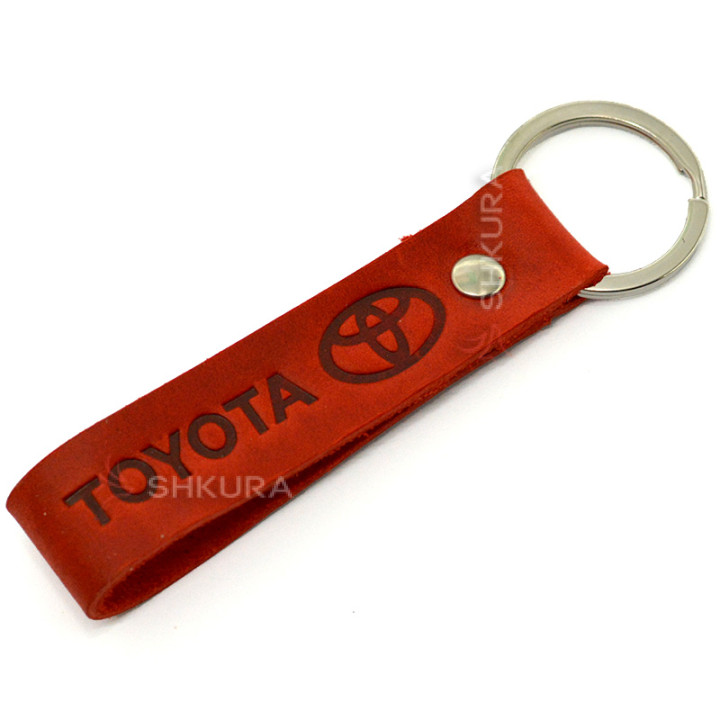Шкіряний брелок для авто "Toyota", червоний