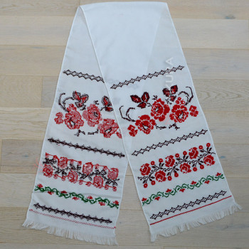 Вишитий рушник 1,9х0,35 м. 17