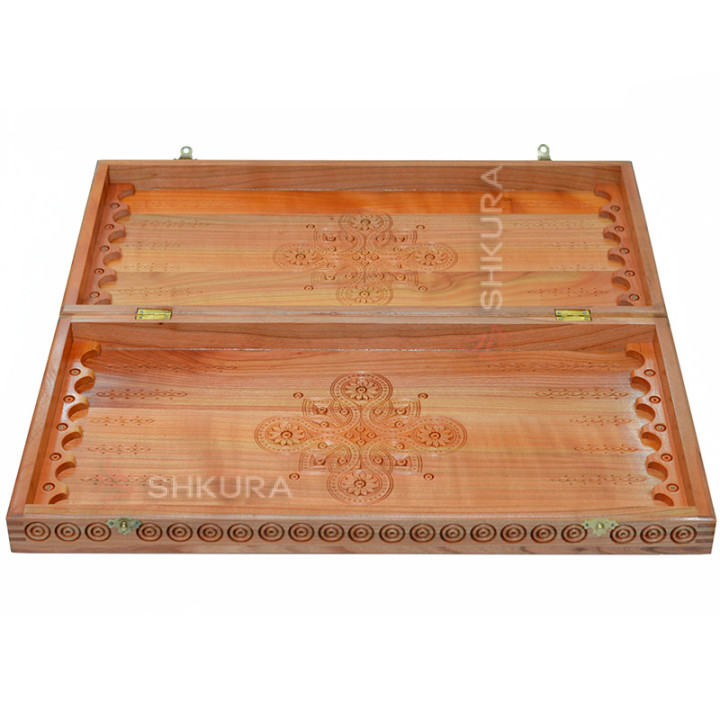 Деревянные шахматы 3 в 1 "Игра престолов". 55х55 см. Светлые