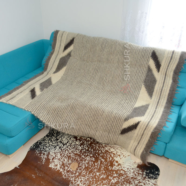 Карпатский плед 2,2х1,85 м, 25