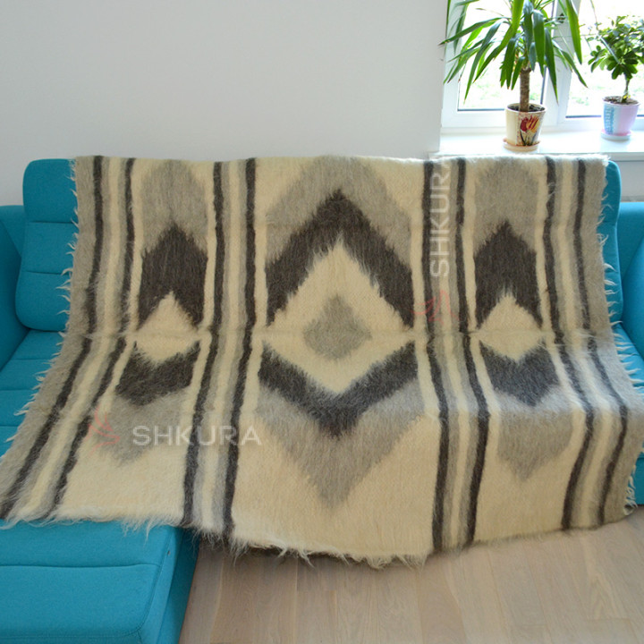 Ліжник. Карпатський плед 2,2х1,85 м, 22