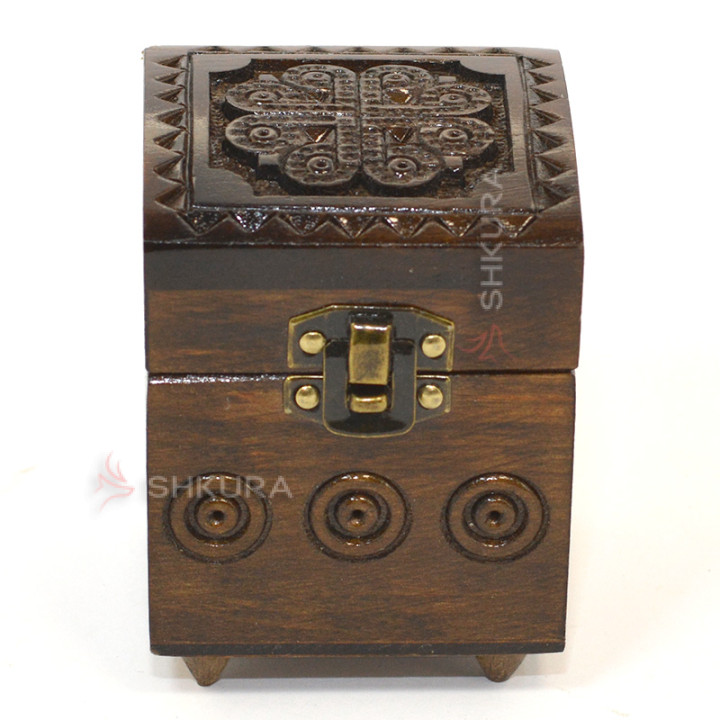Шкатулка резная С12, 6х6 см