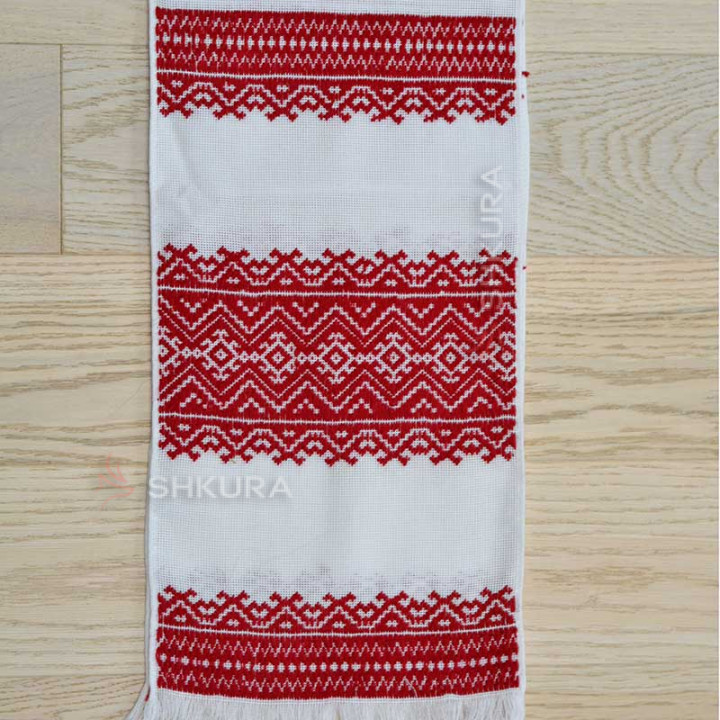 Вышитый рушник 1,3х0,24 м. 06