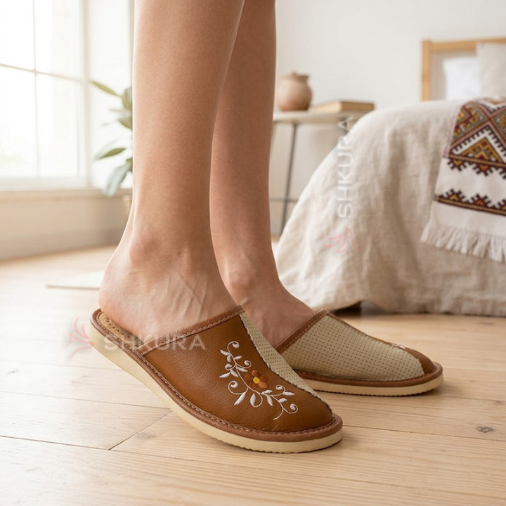 Тапочки женские летние, ШВБ04. Коричневые