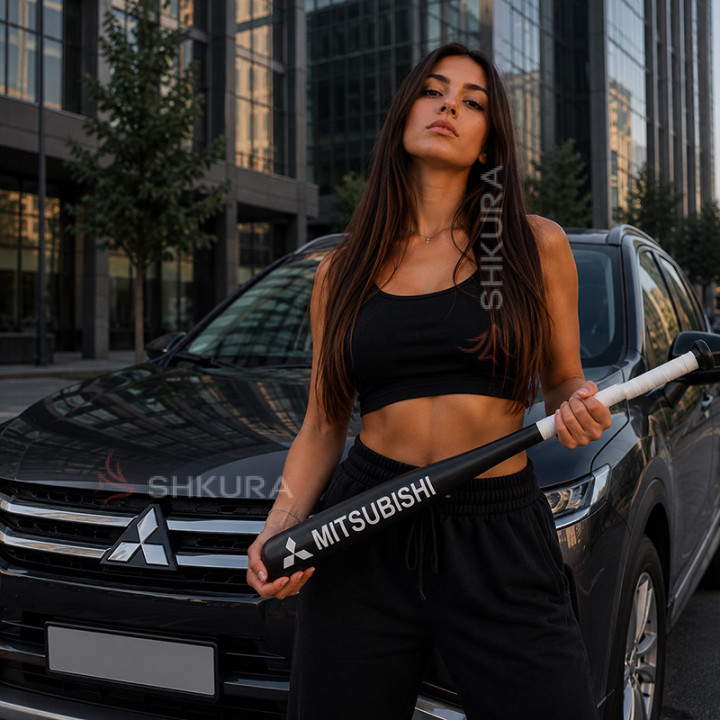 Бейсбольная бита "Mitsubishi"