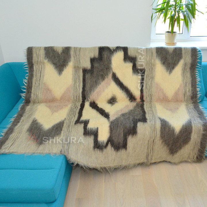 Ліжник. Карпатський плед 2,2х1,85 м, 44