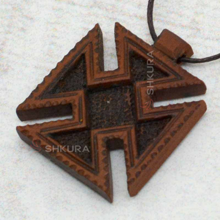 Дерев'яний хрестик на шию 07, 4х4 см