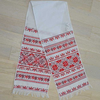 Вишитий рушник 1,9х0,35 м. 09