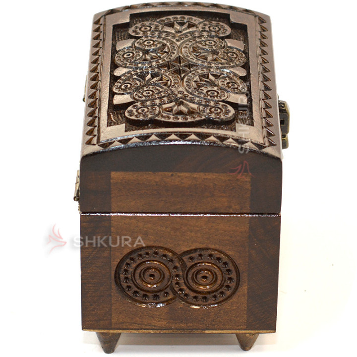 Шкатулка резная С01, 12х8 см