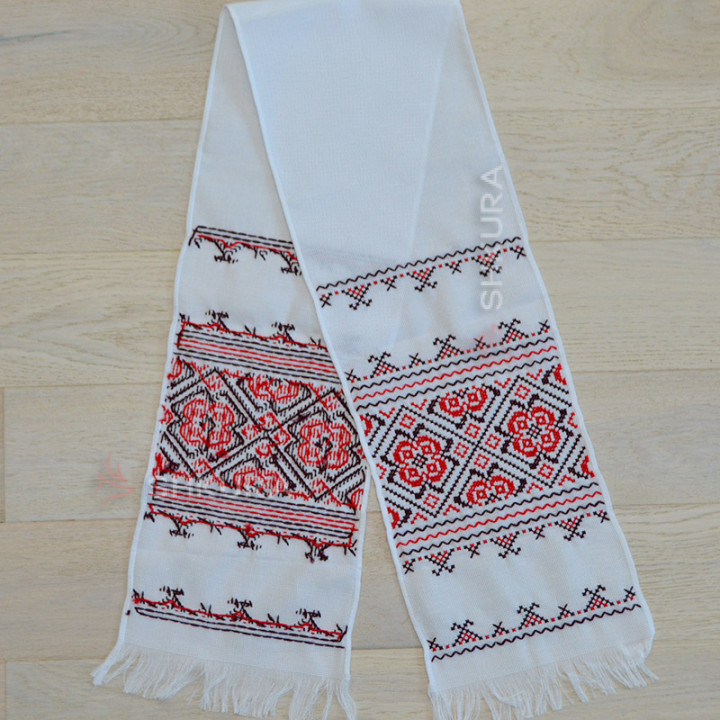 Вишитий рушник 1,3х0,24 м. 08