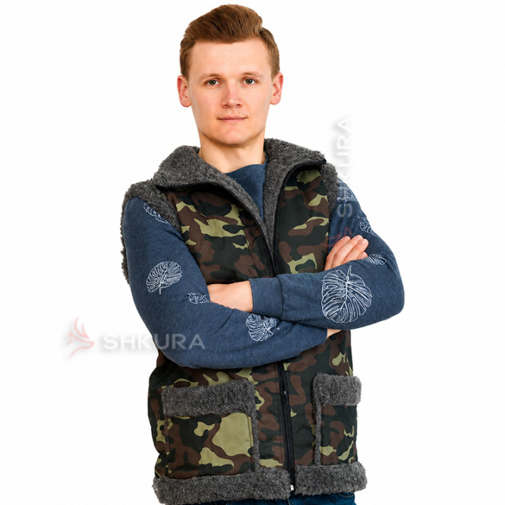 Шерстяний жилет з коміром. Дубок