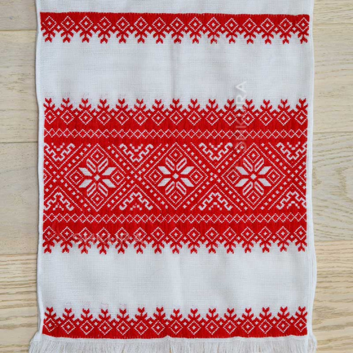 Вишитий рушник 1,9х0,35 м. 06
